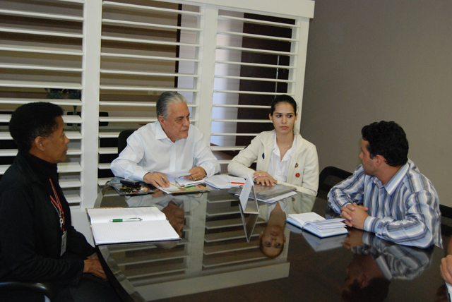 Paulo Mesquita reúne com equipes da Educação, Meio Ambiente, Settrans e Infraestrutura